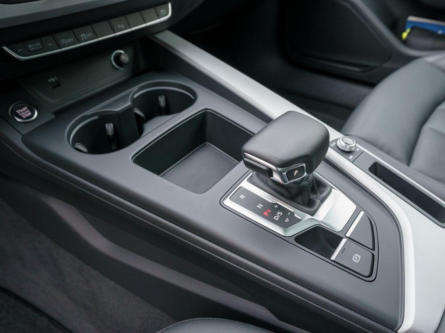 Image about Audi A4 Avant advanced 40 TDI quattro S tronic