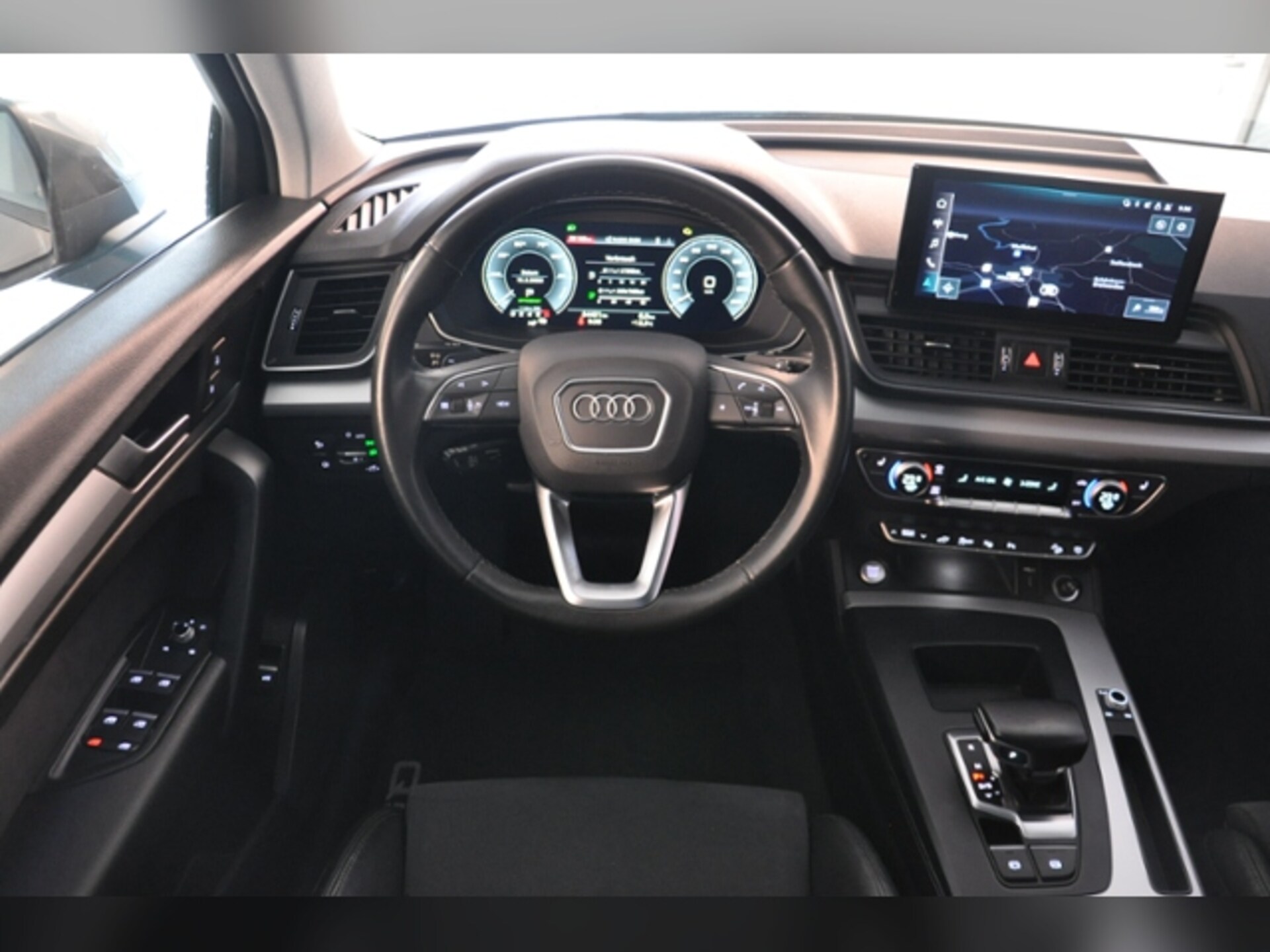 Audi Q5 TFSI e S line