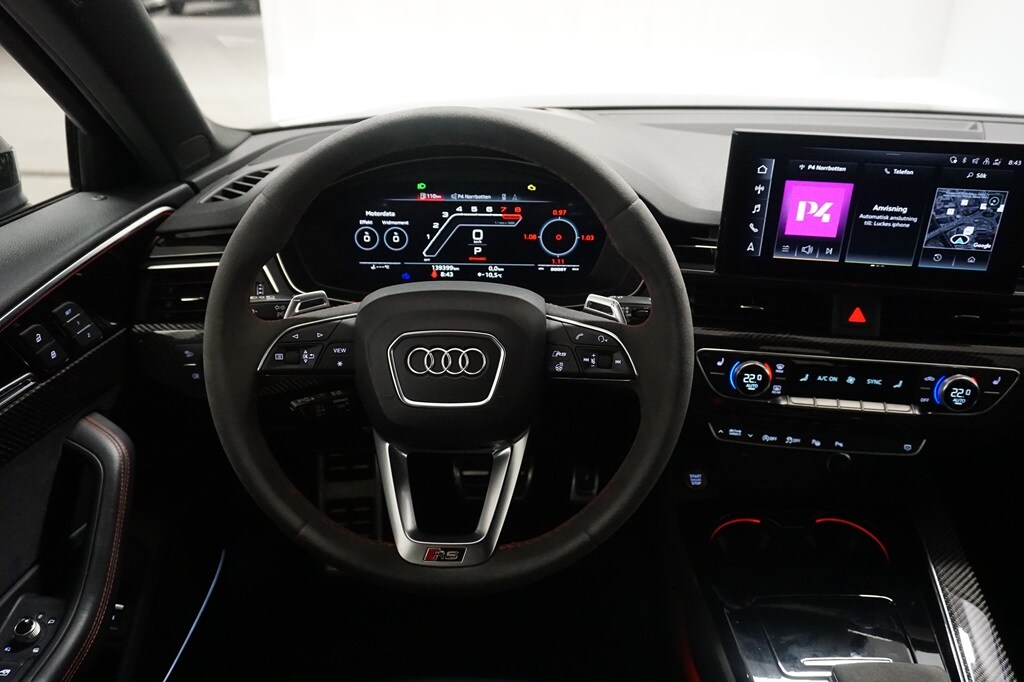 Bild som visar&nbsp;Audi RS 4 Avant&nbsp;RS 4 Avant 450 hk tiptronic - för mer information kontakta din Audi Partner