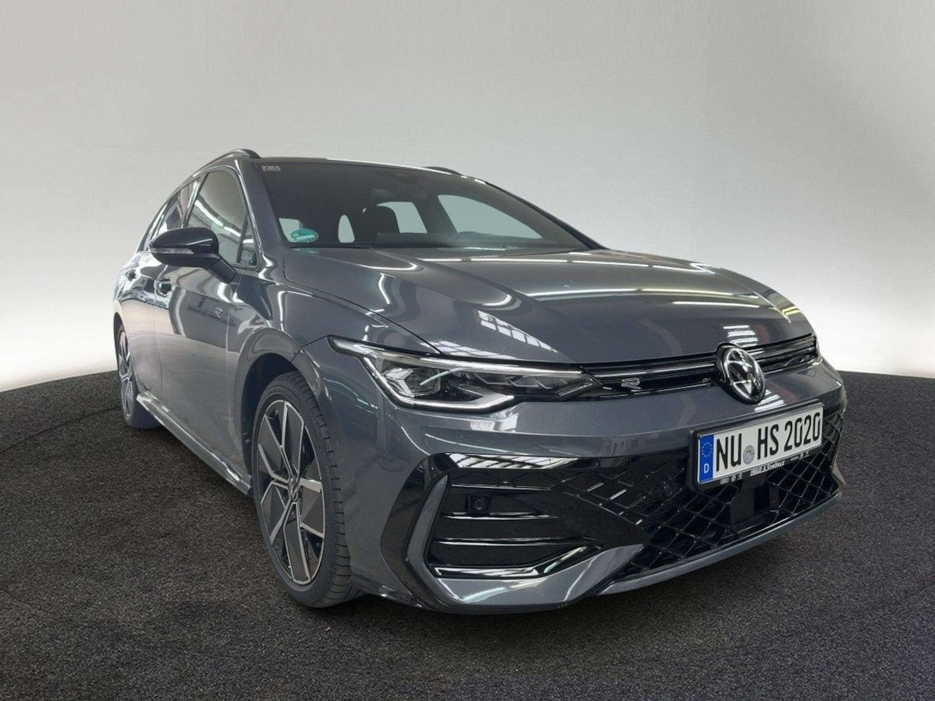 Volkswagen Golf Variant R-Line