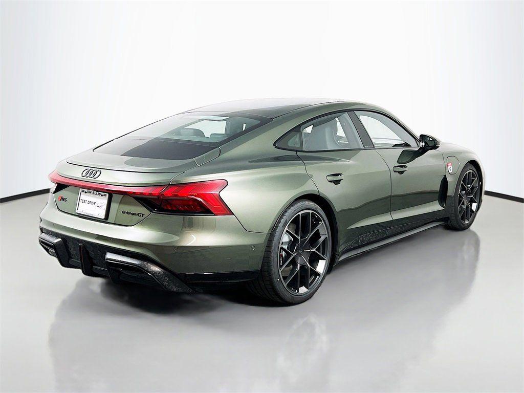 2026 Audi RS e-tron GT Performance Base - Photo 7