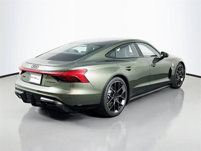 2026 Audi RS e-tron GT Performance Base - Photo 7