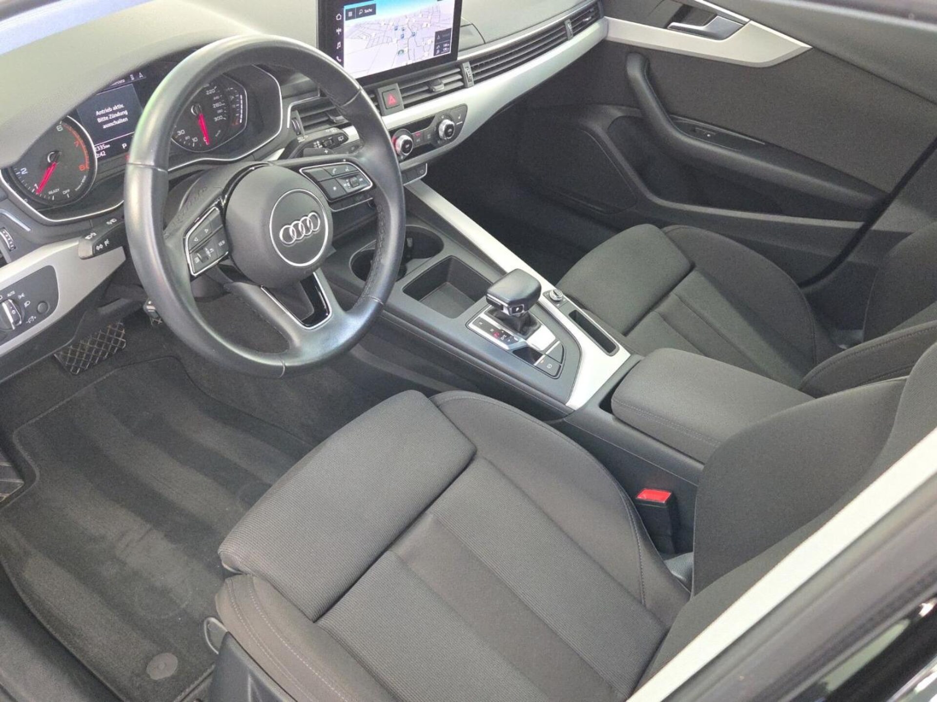 Audi A4 Avant Advanced
