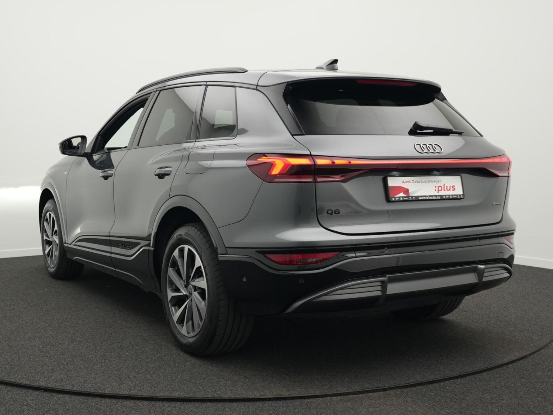 Audi Q6 SUV e-tron