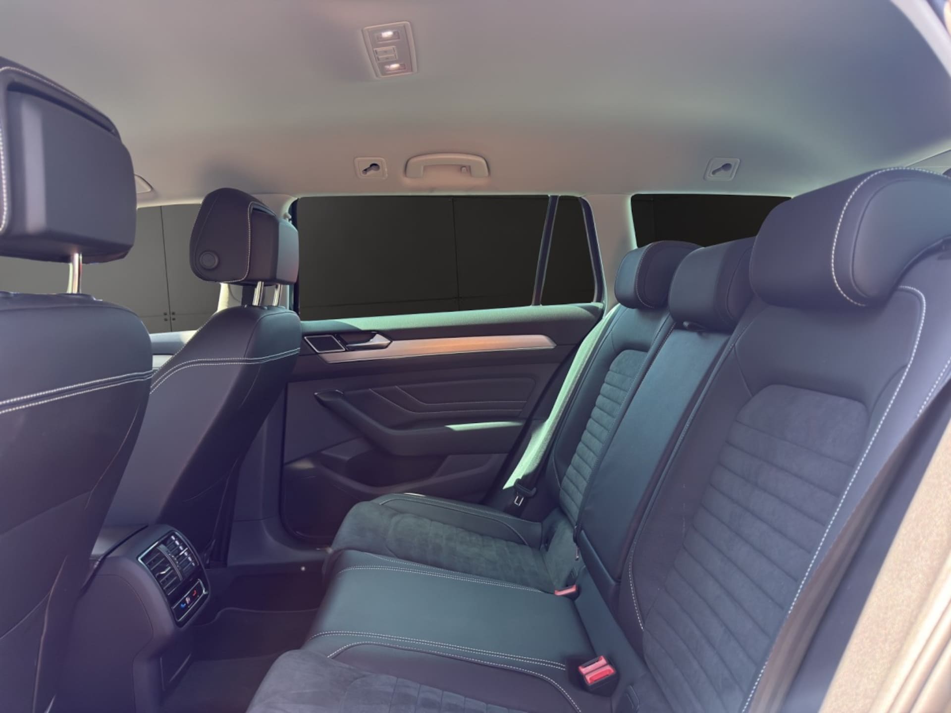 Volkswagen Passat Variant Elegance