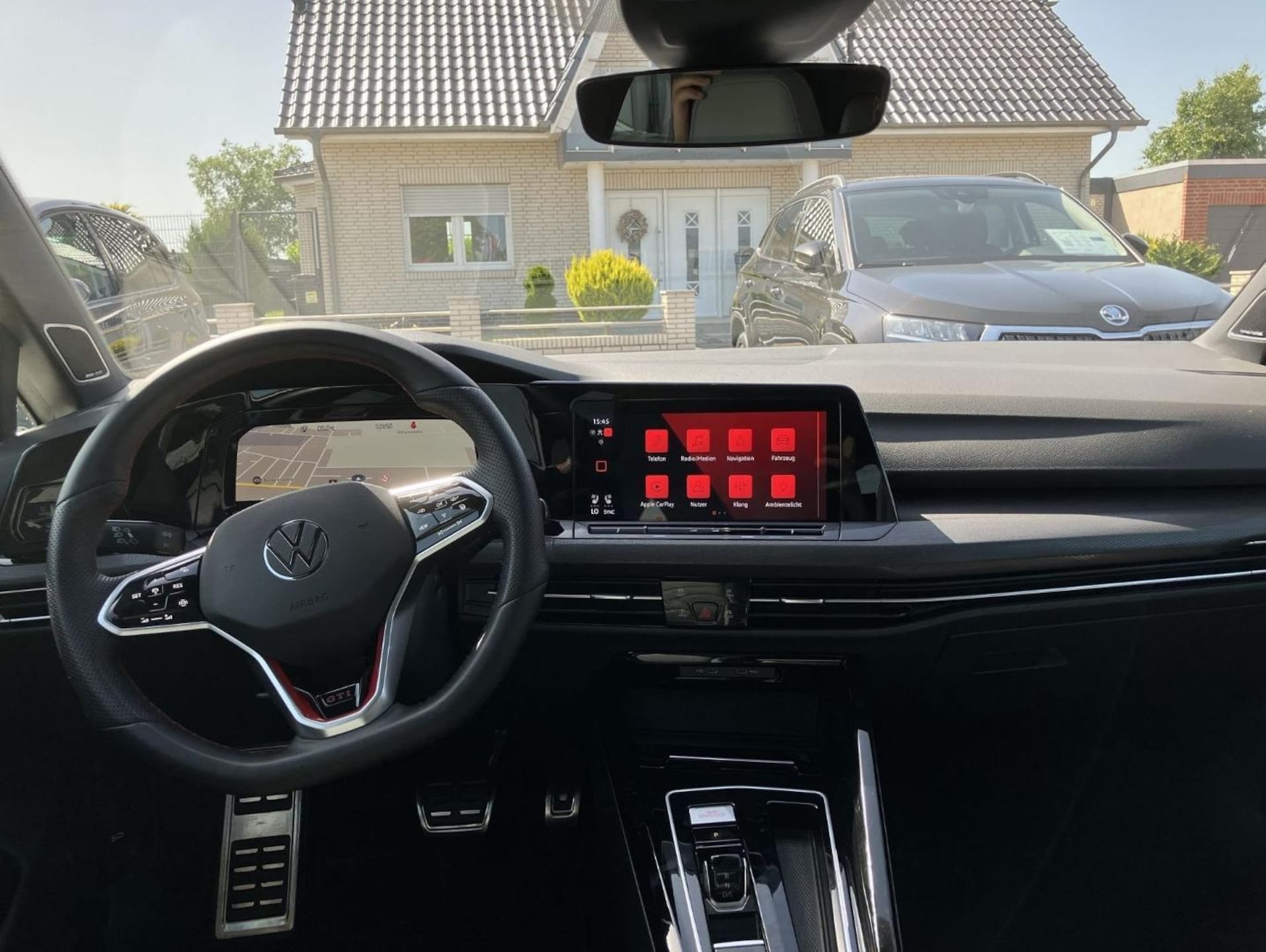 Volkswagen Golf GTI