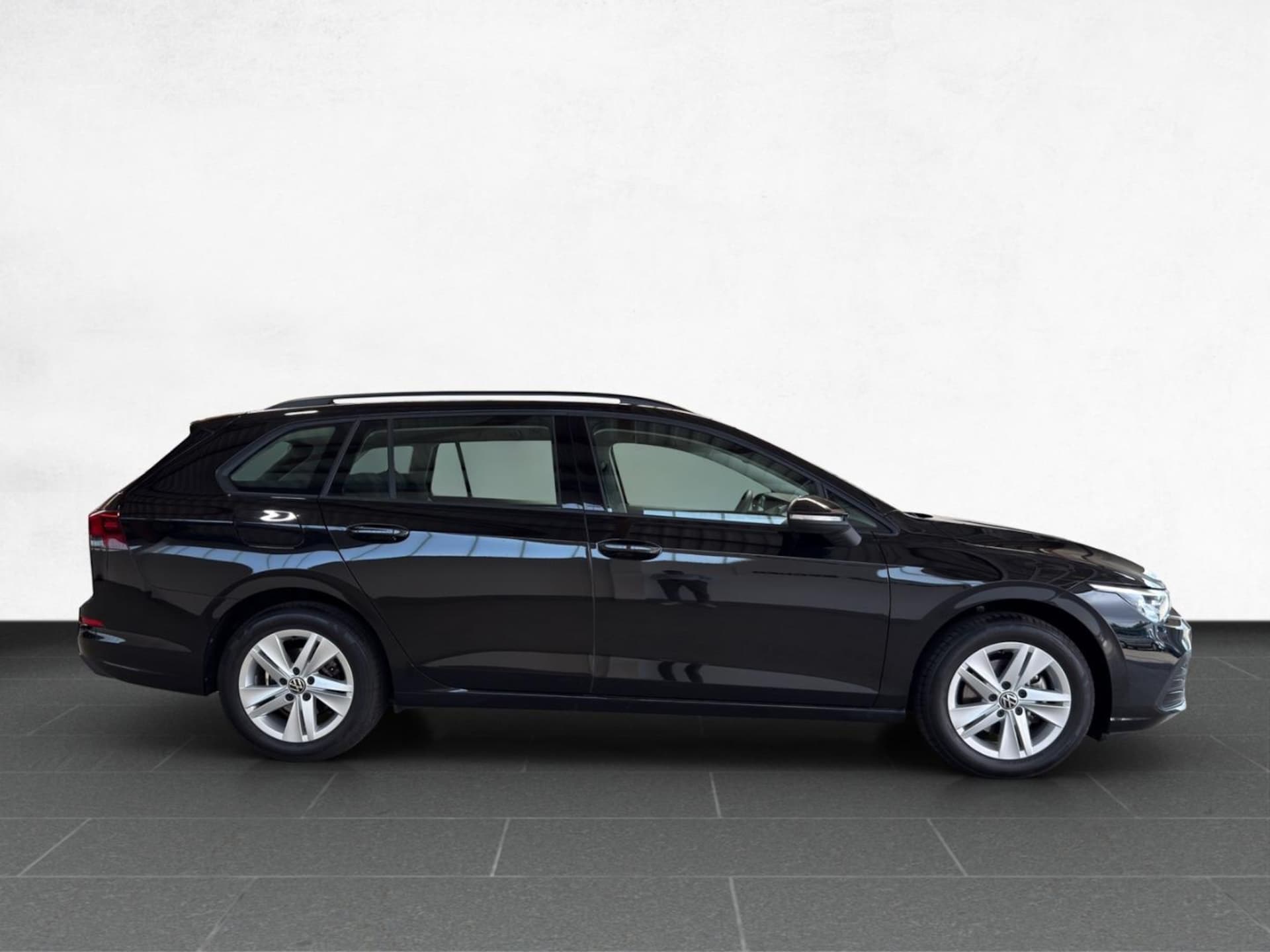 Volkswagen Golf Variant Life