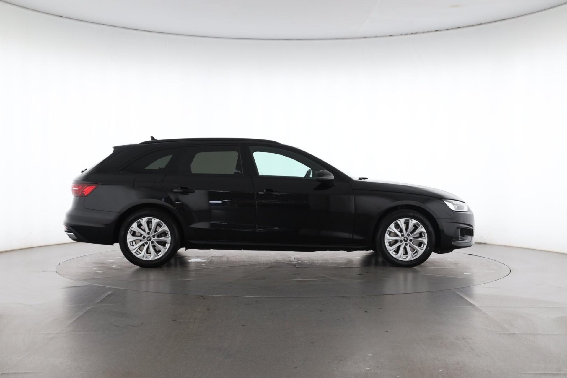 Audi A4 Avant Advanced