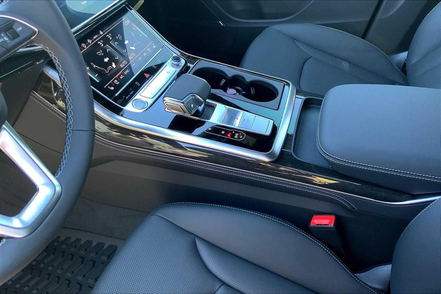 2026 Audi Q7 Premium Plus - Photo 7