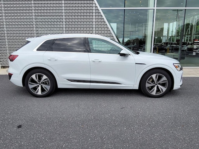 2024 Audi Q8 e-tron