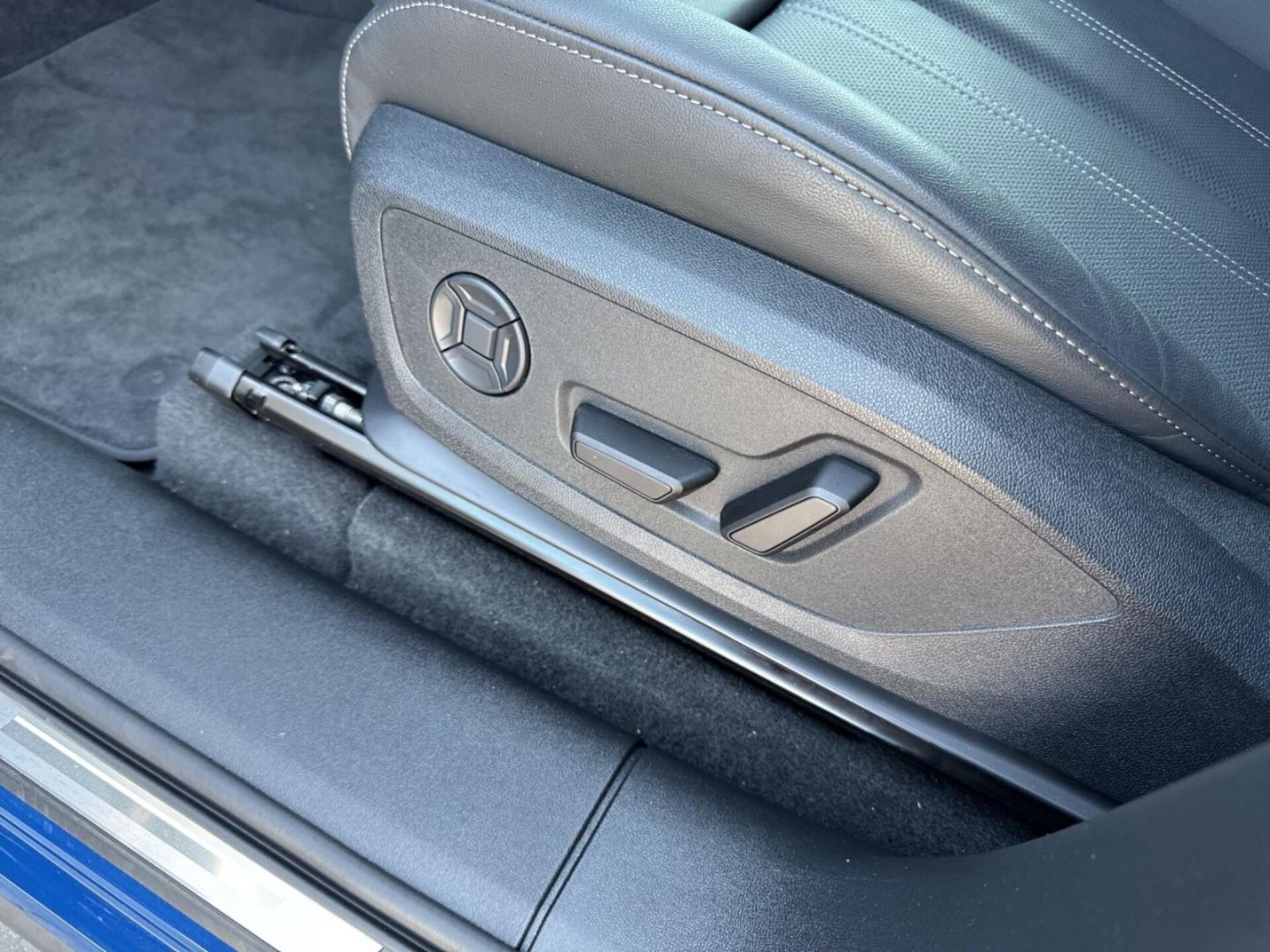Audi SQ6 SUV e-tron