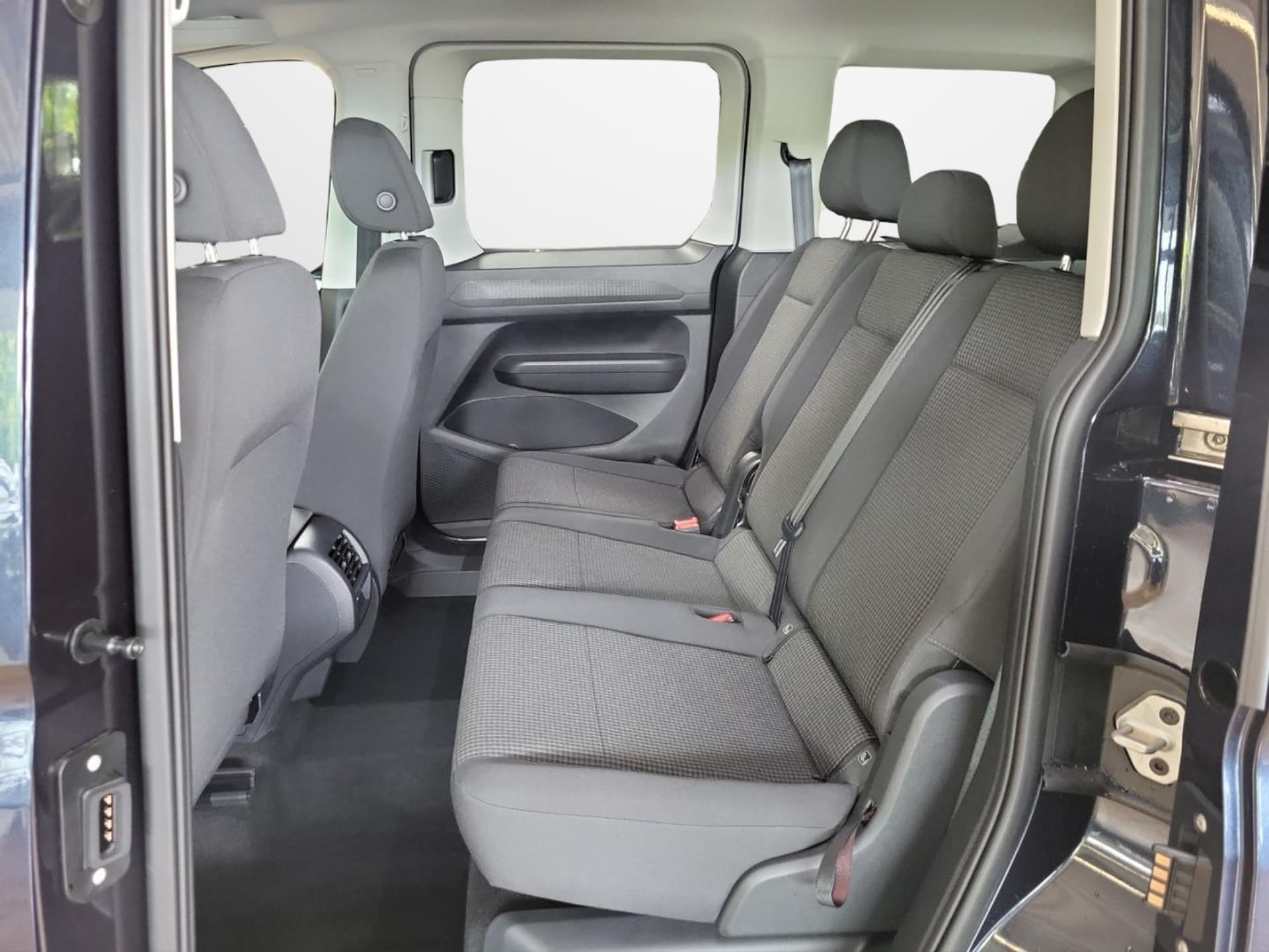 Volkswagen Caddy Basis-Modell