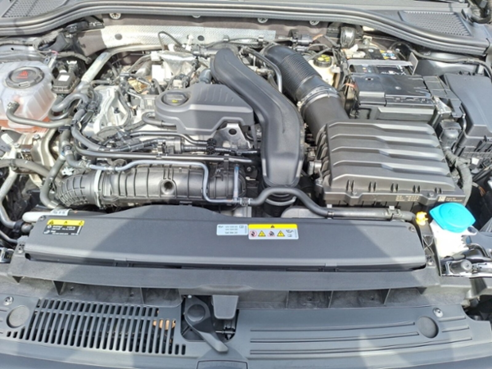 Volkswagen Golf Variant – Bild 15