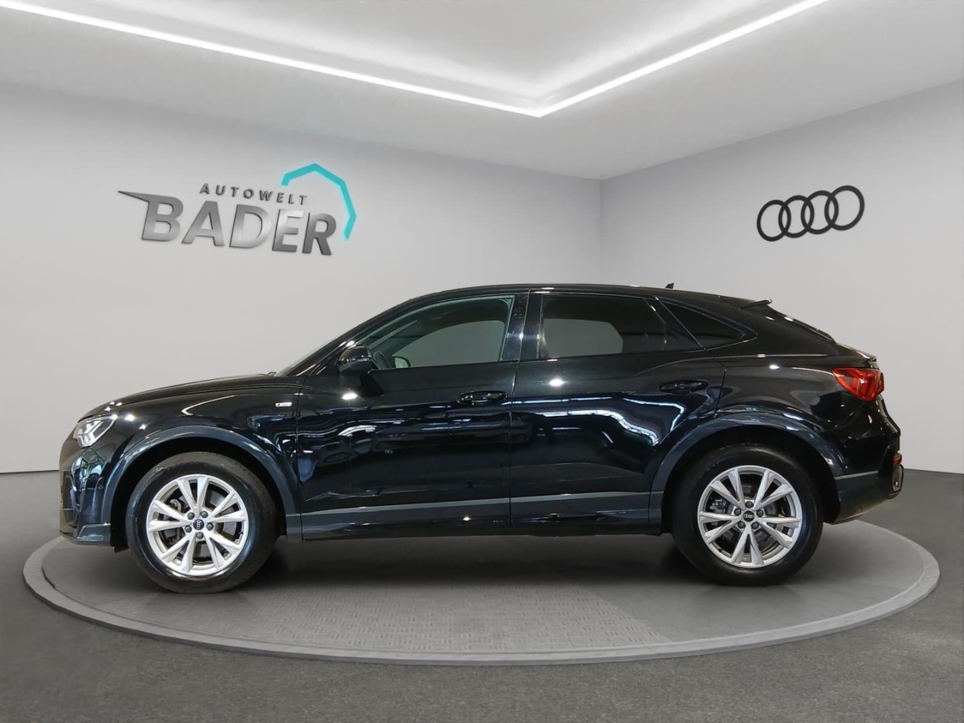 Audi Q3 Sportback S line