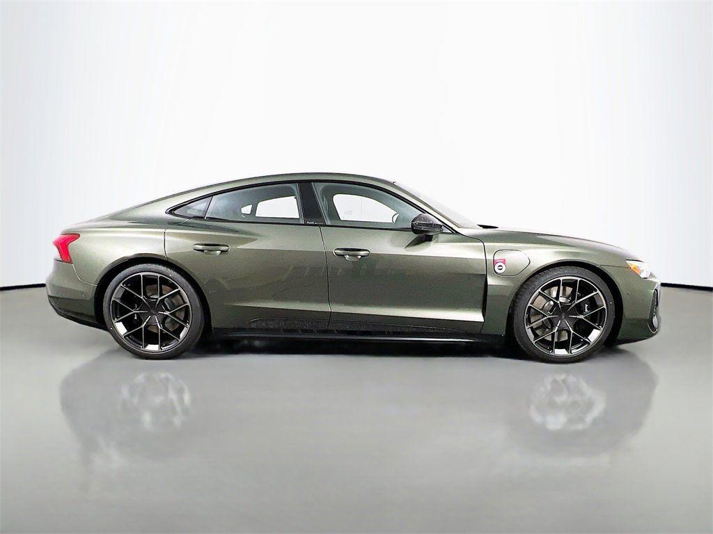 2026 Audi RS e-tron GT Performance Base - Photo 8