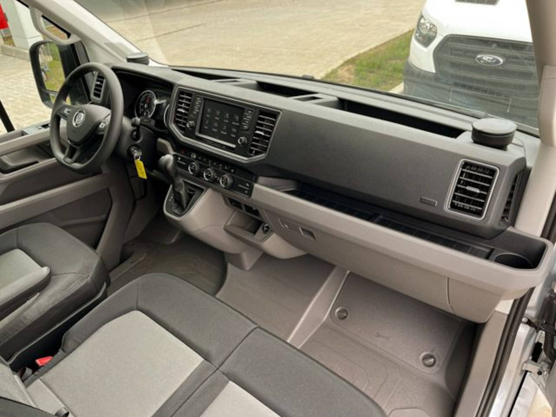 Volkswagen e-Crafter Kastenwagen mittlerer Radstand