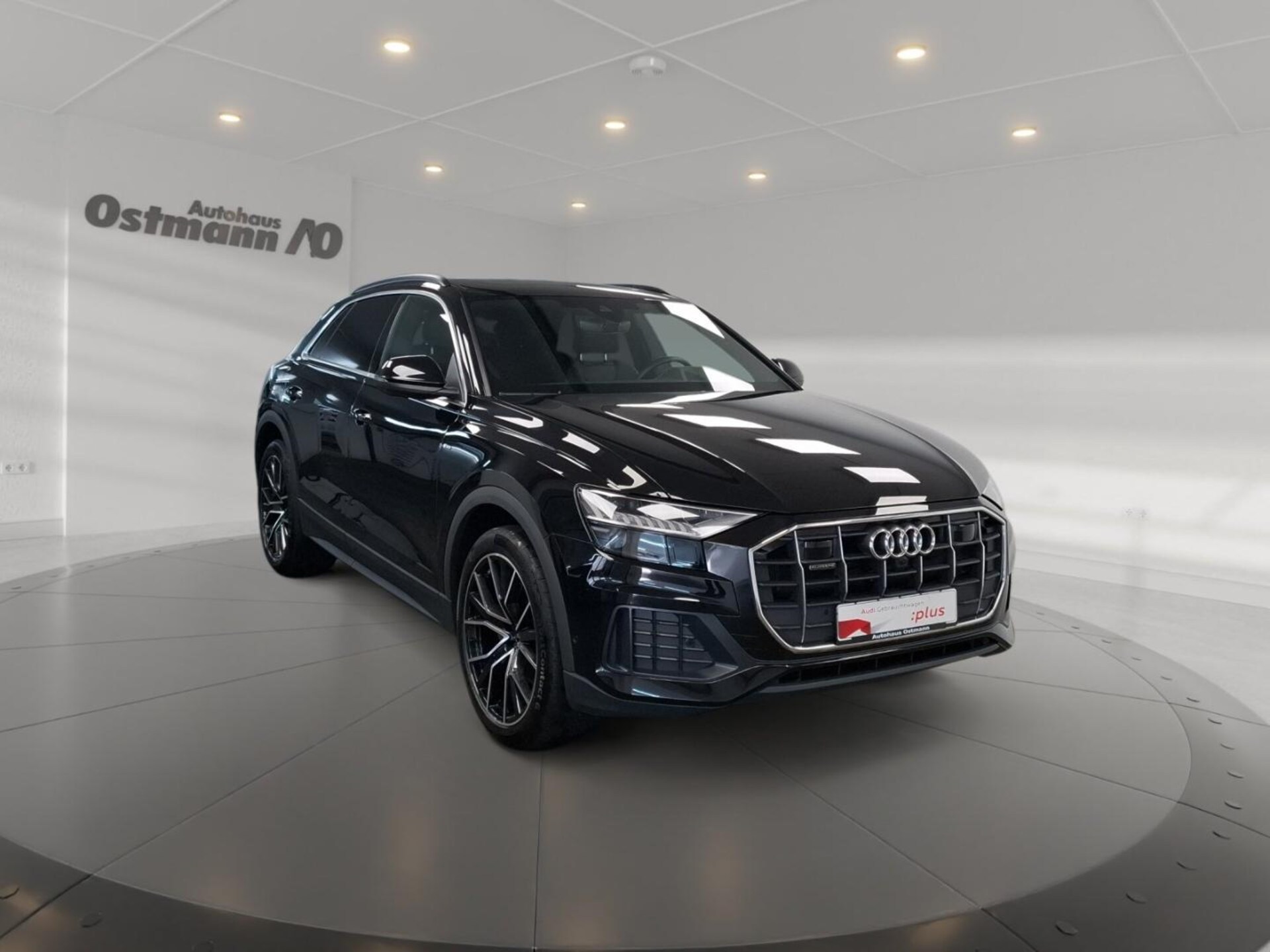 Audi Q8 SUV
