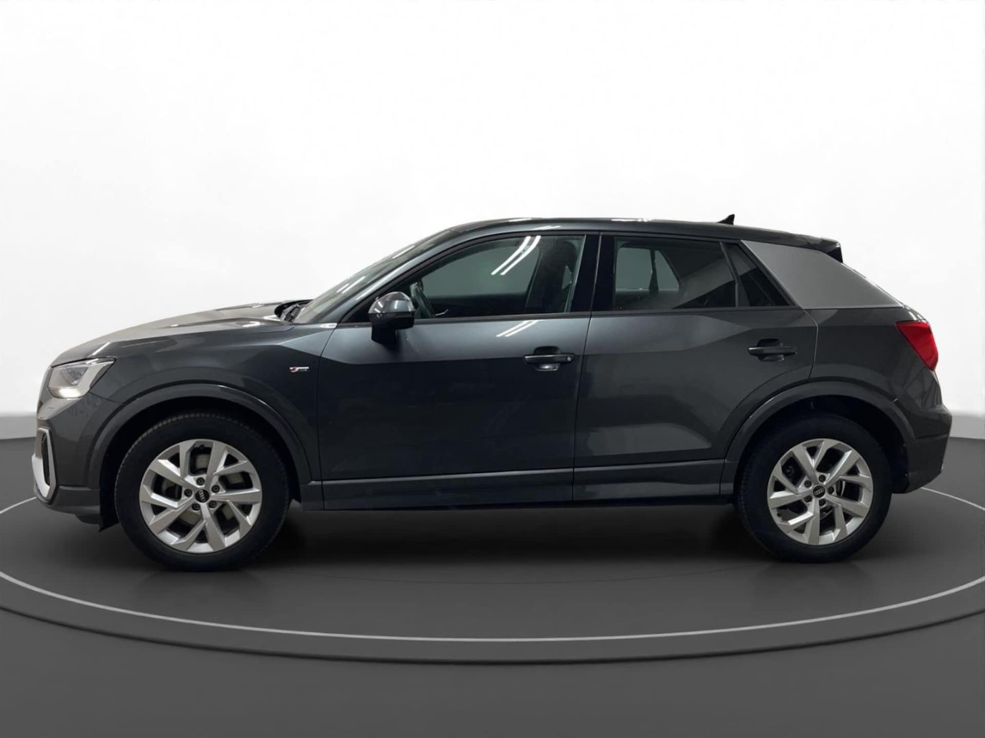 Audi Q2 S line