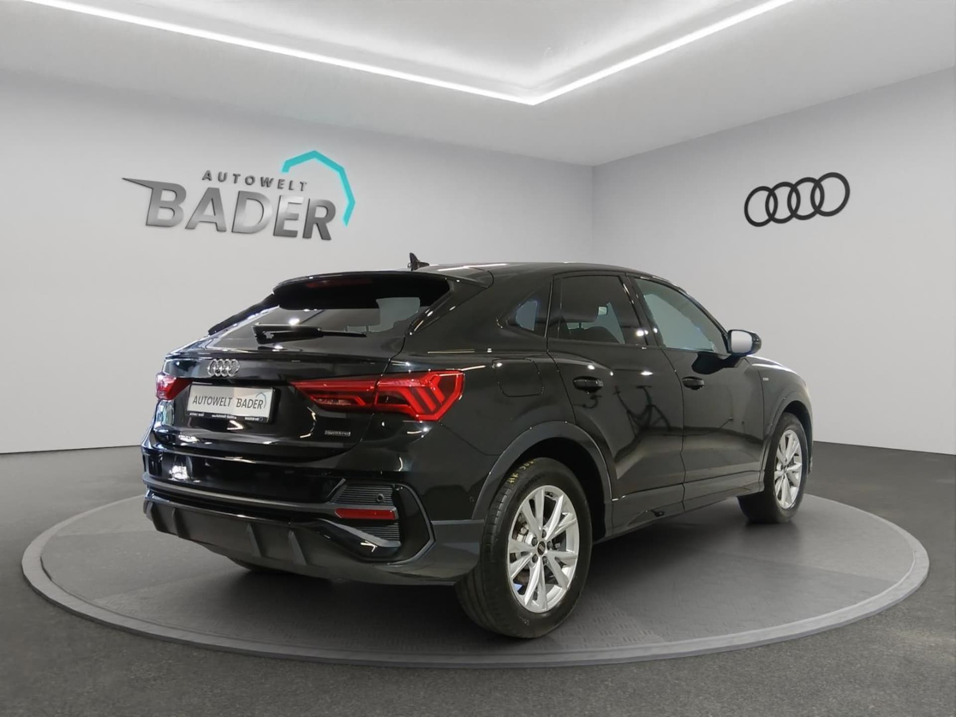 Audi Q3 Sportback S line