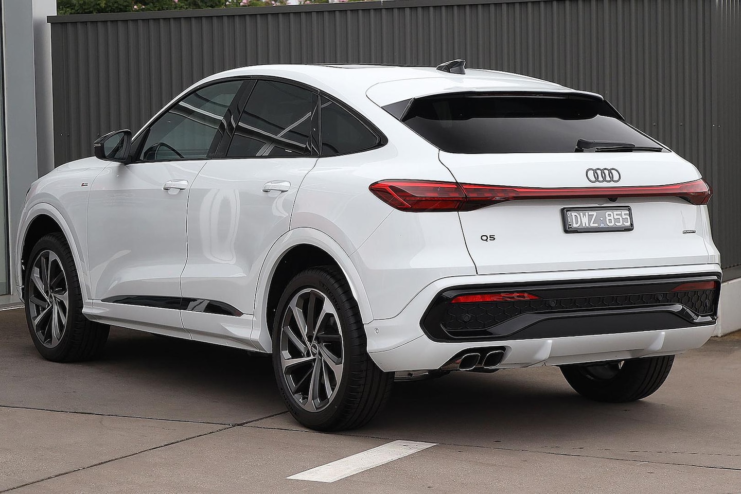Image about Audi Q5 Sportback TDI quattro 150 kW sport