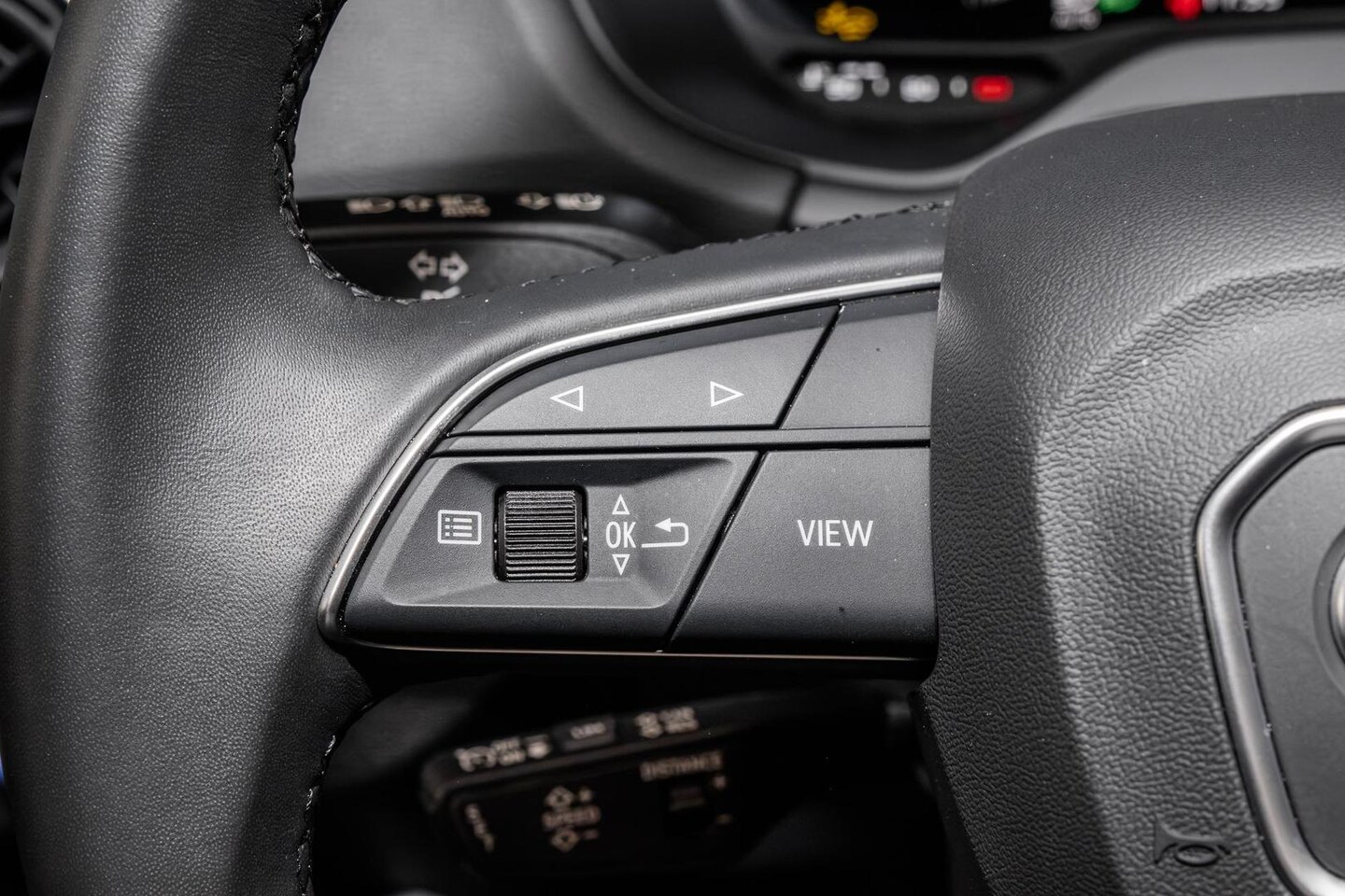 Image about Audi Q2 35 TFSI S tronic