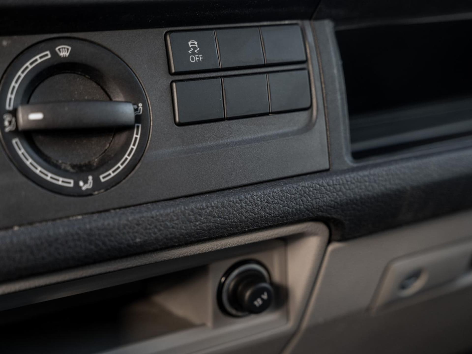 Volkswagen T6 Transporter Kasten kurzer Radstand