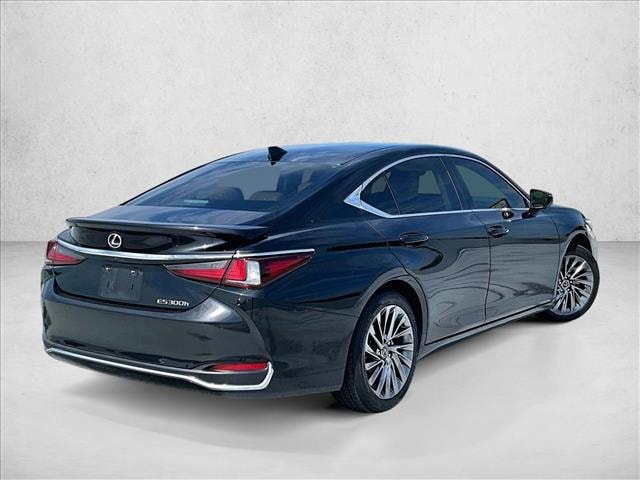 2024 Lexus ES 300h