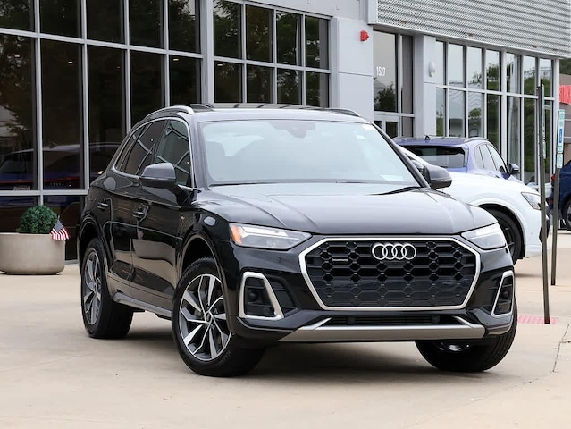 Photo of 2023 Audi Q5