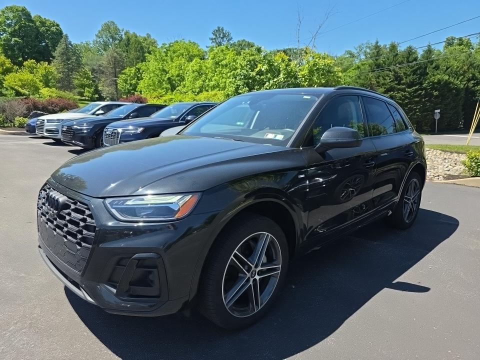 2023 Audi Q5 55 e Premium Plus's photo