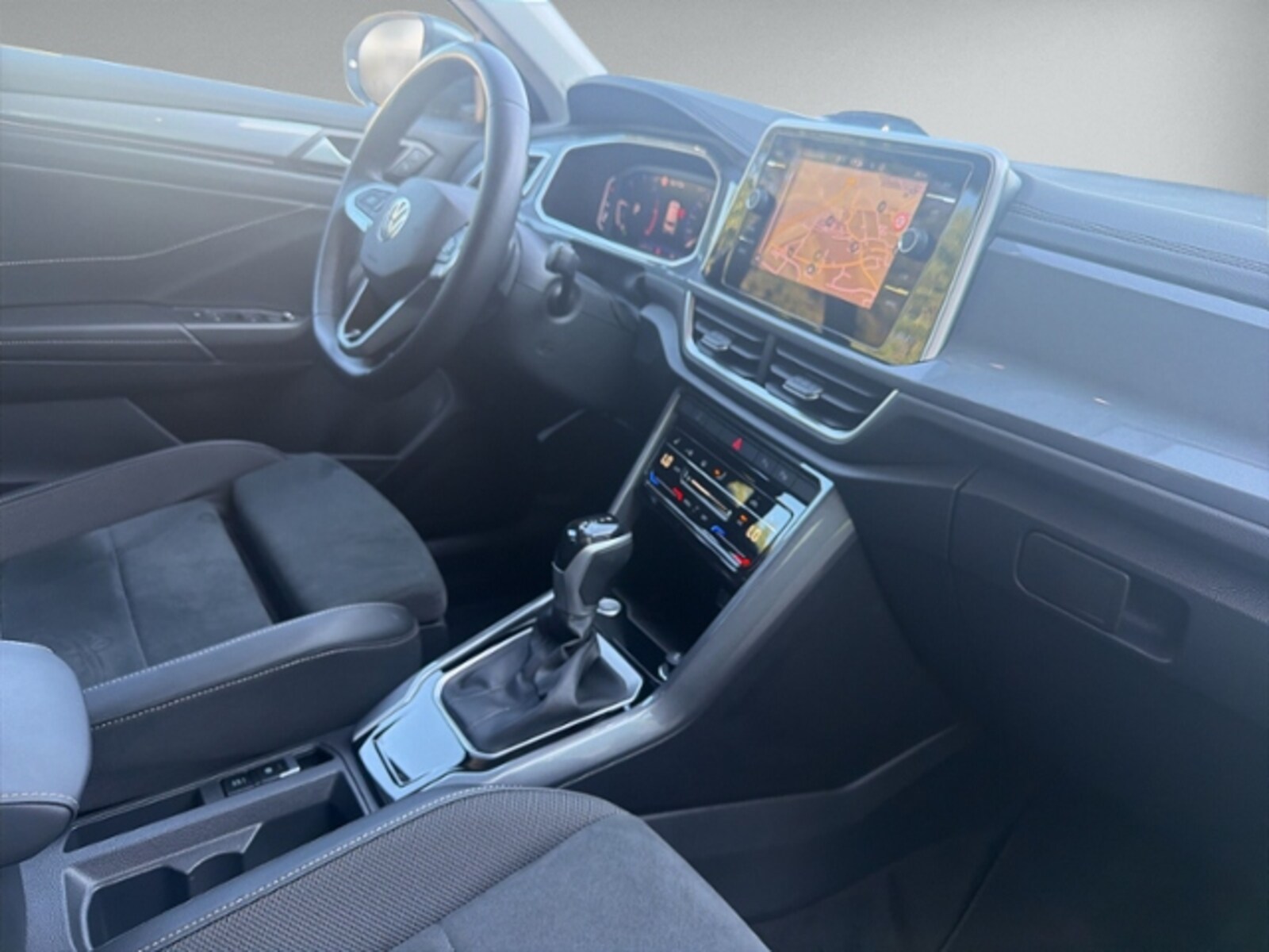Volkswagen T-Roc – Bild 15