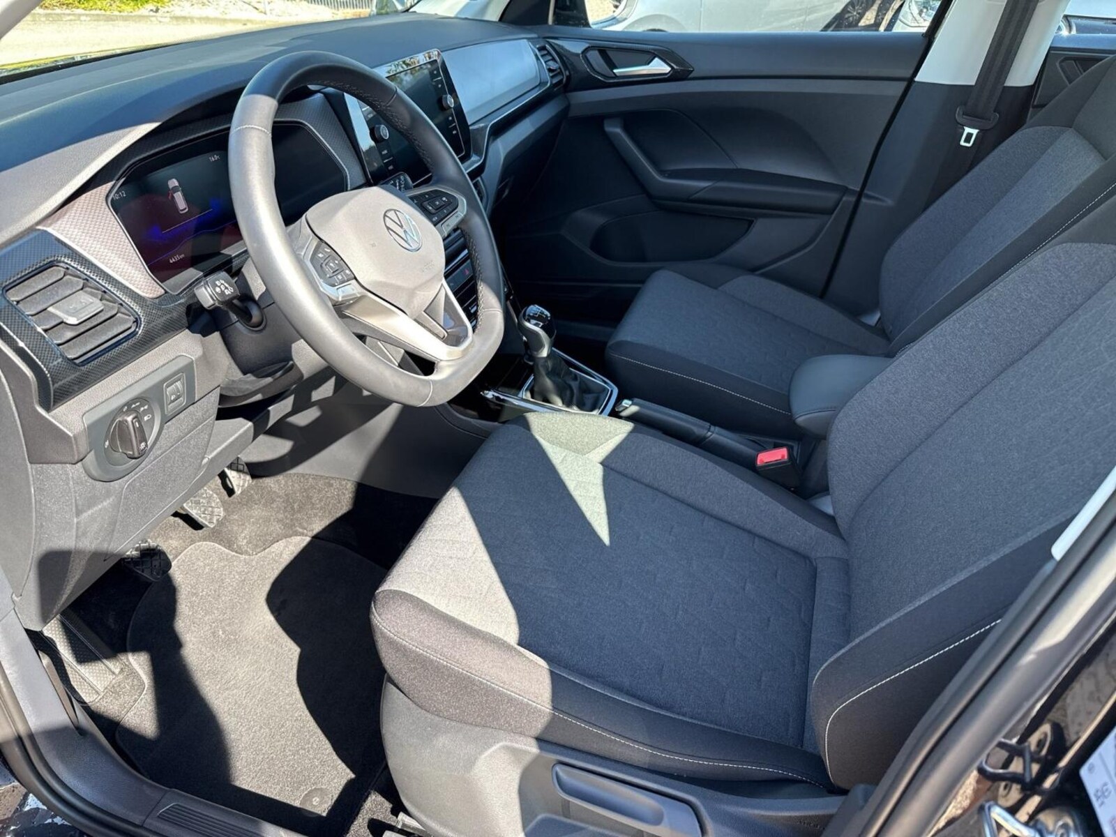Volkswagen T-Cross – Bild 9