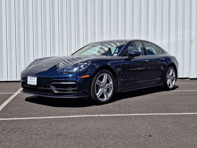 2022 Porsche Panamera