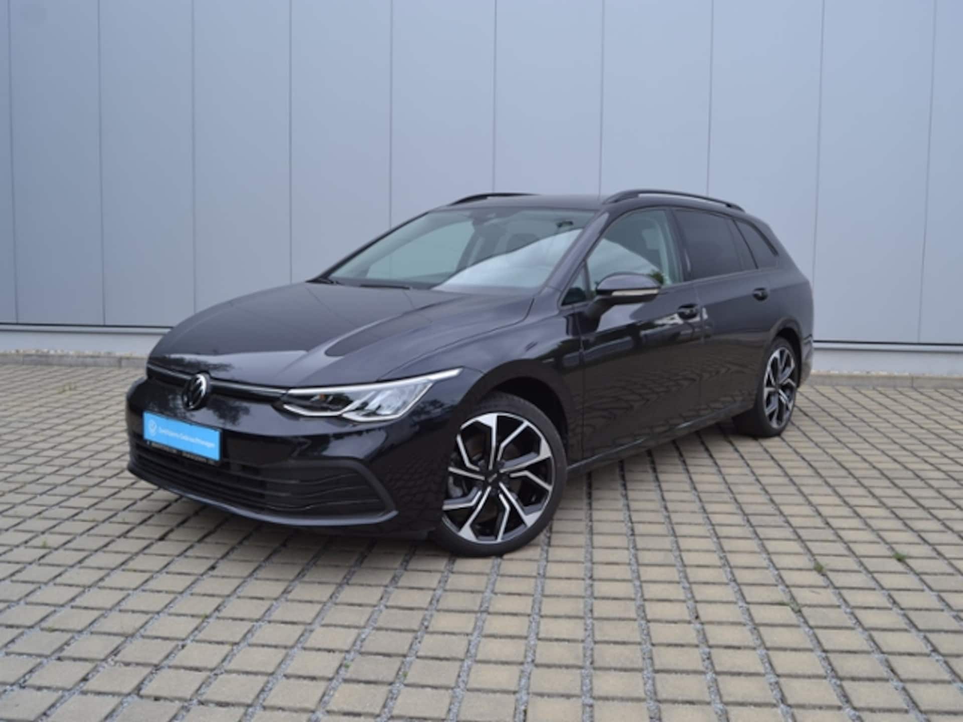 Volkswagen Golf Variant Life