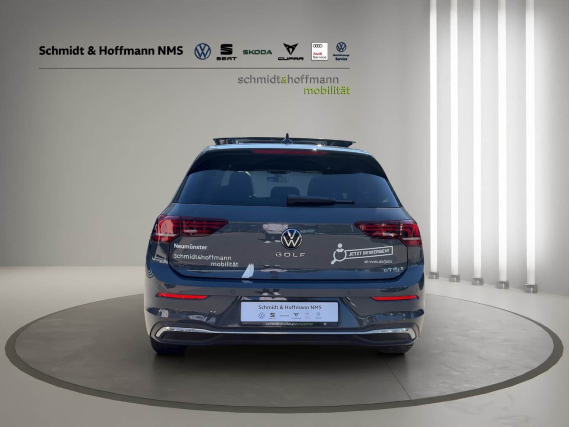 Volkswagen Golf Style
