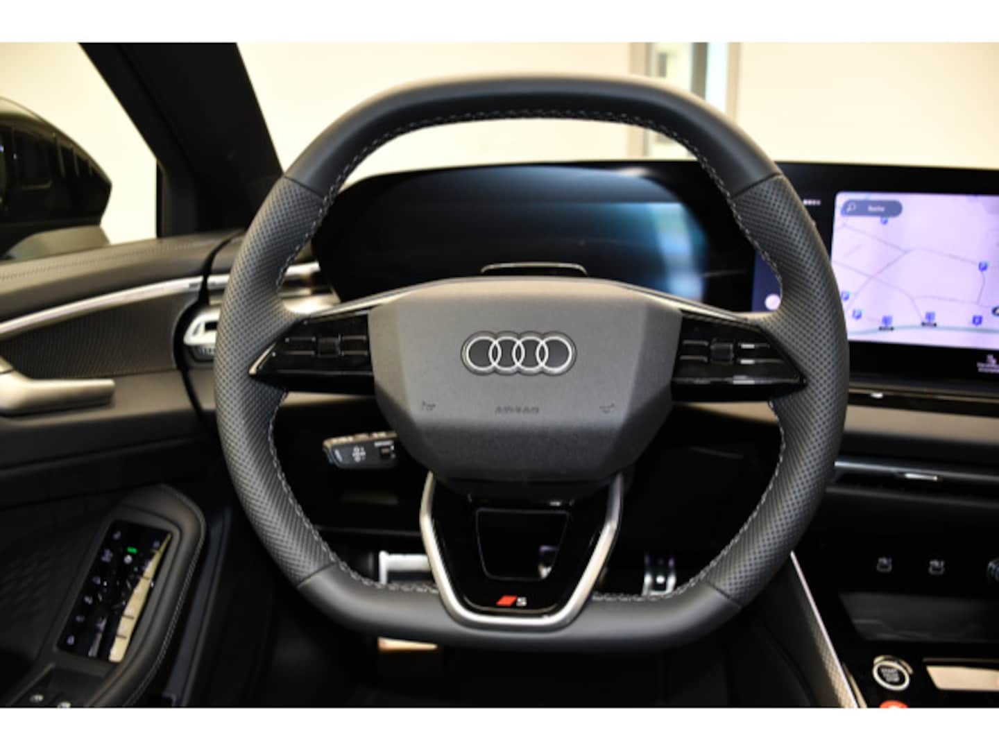 Bild über Audi A6 Avant edition one TDI quattro 220 kW S tronic - für weitere Informationen kontaktieren Sie den Audi Partner