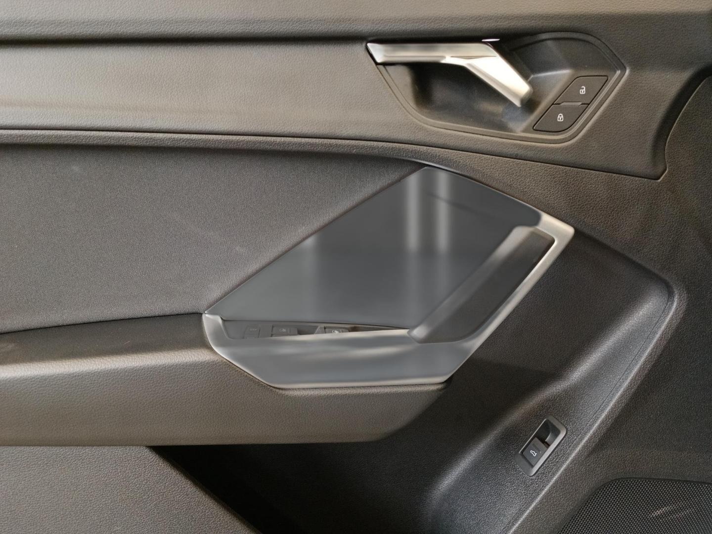 Bild über Audi Q3 Sportback TFSI 110 kW S tronic - für weitere Informationen kontaktieren Sie den Audi Partner