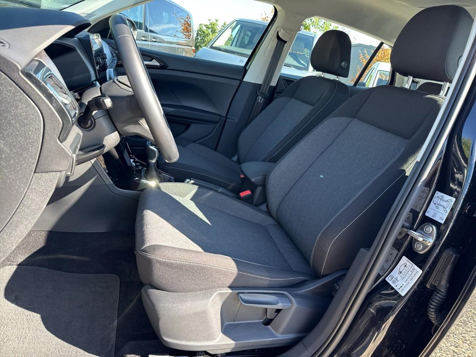 Volkswagen T-Cross – Bild 12