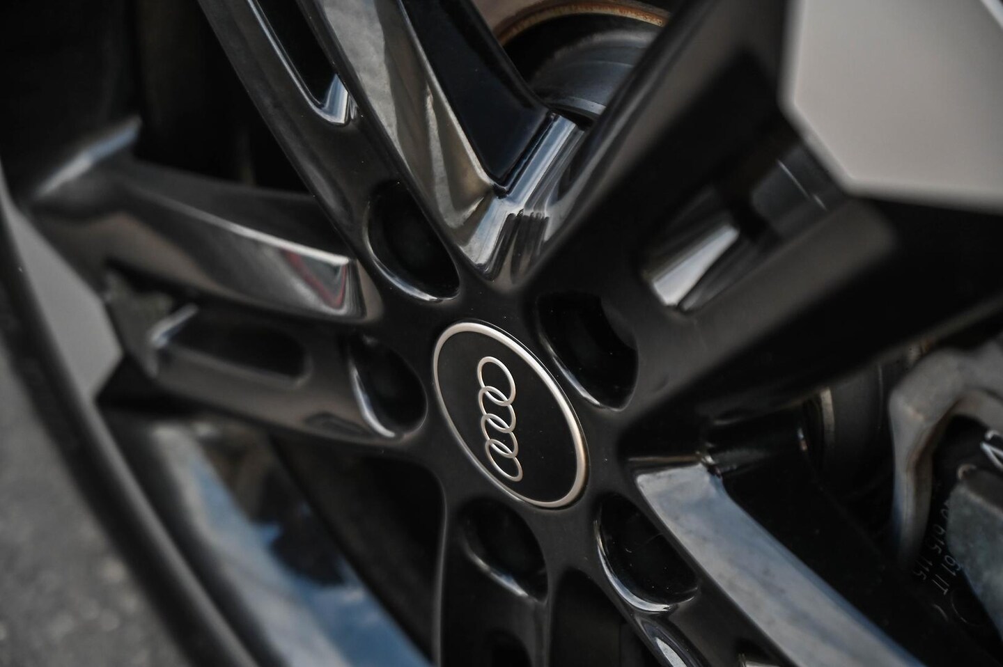 Image about Audi Q2 40 TFSI quattro S tronic