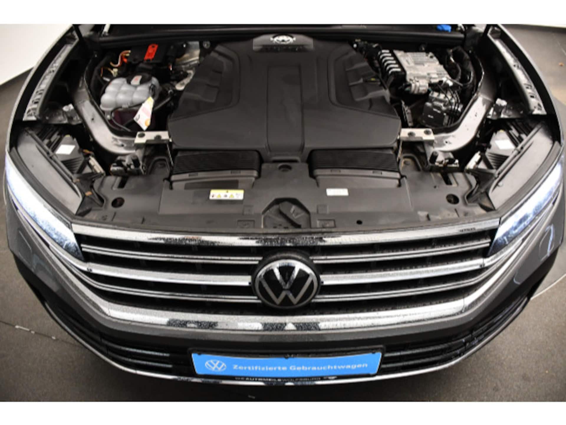 Volkswagen Touareg Elegance