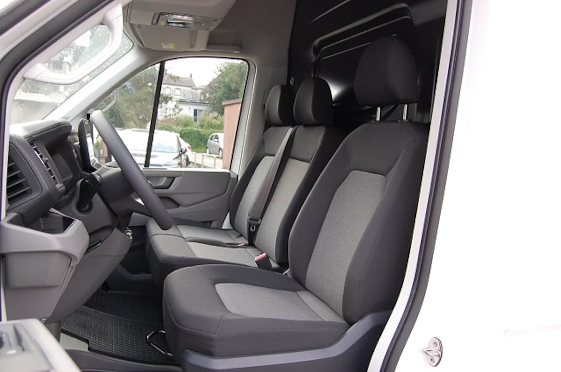 Volkswagen Crafter Kasten mittlerer Radstand