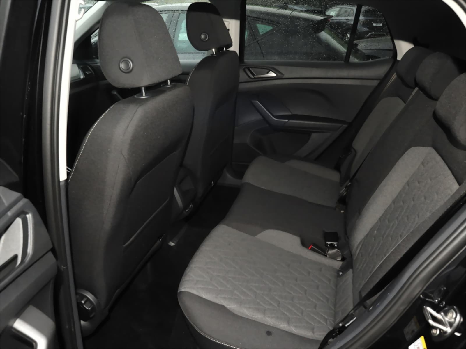 Volkswagen T-Cross – Bild 10