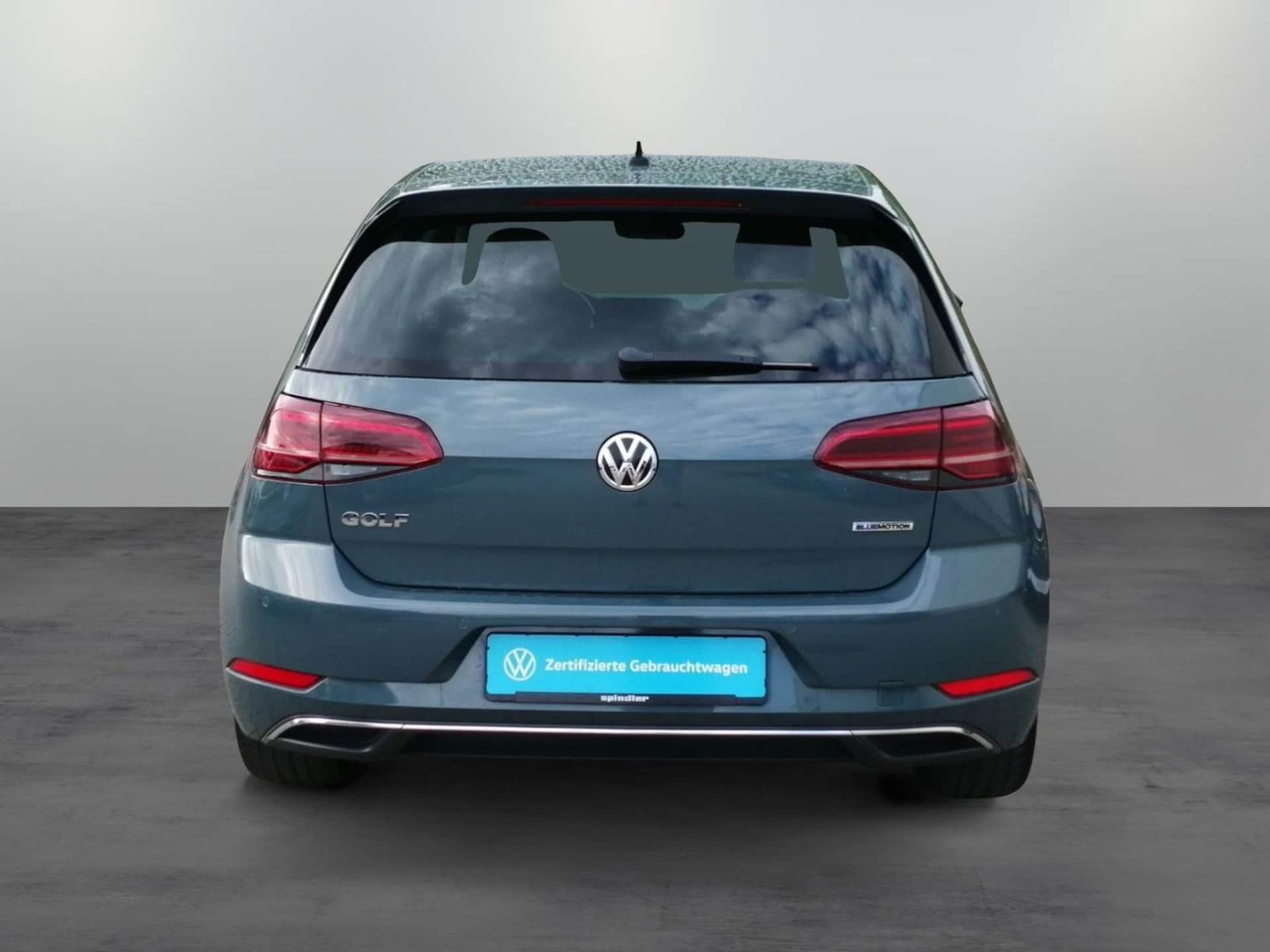 Volkswagen Golf IQ.DRIVE