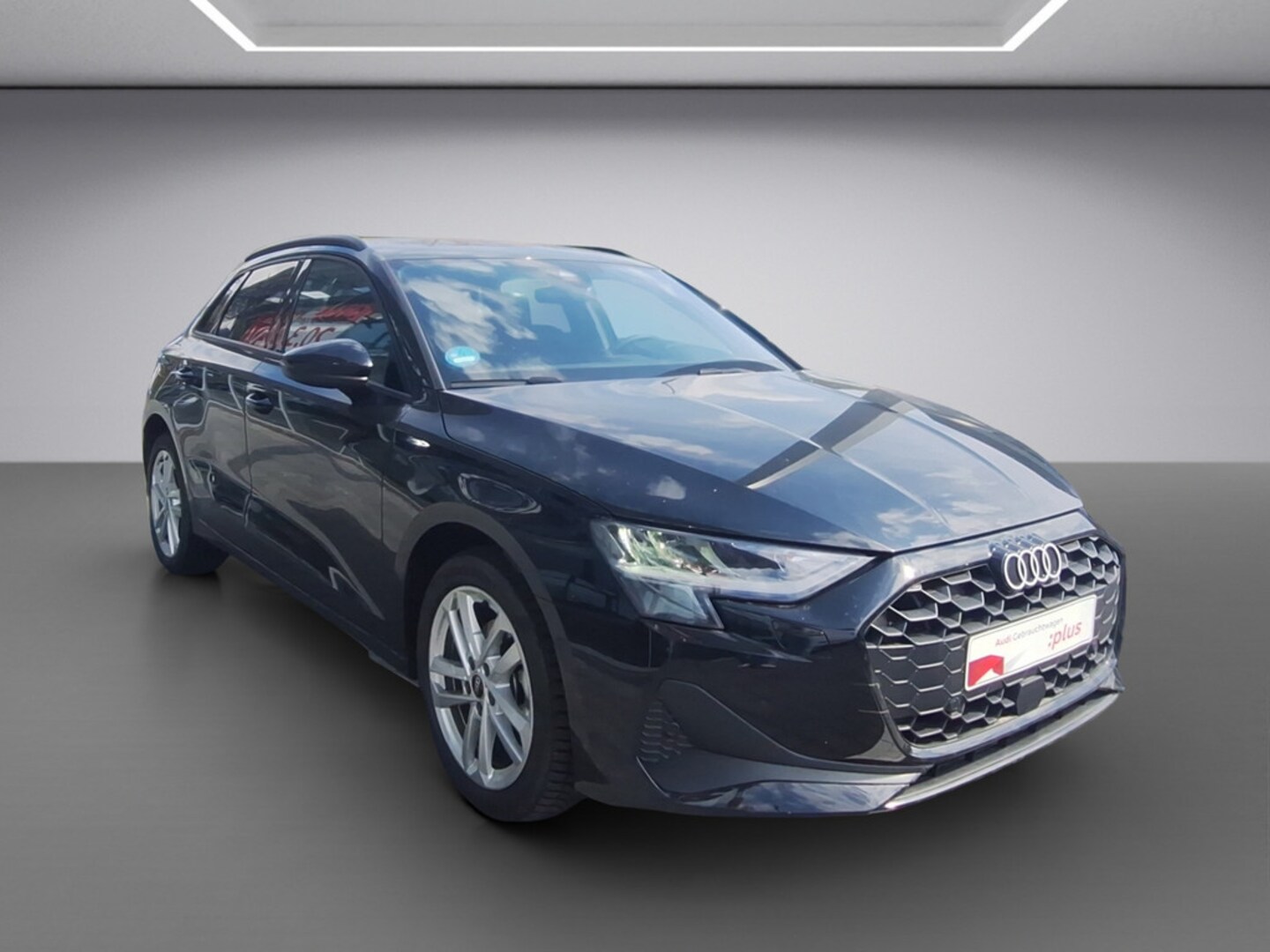 Bild über Audi A3 Sportback 30 TFSI S tronic - für weitere Informationen kontaktieren Sie den Audi Partner