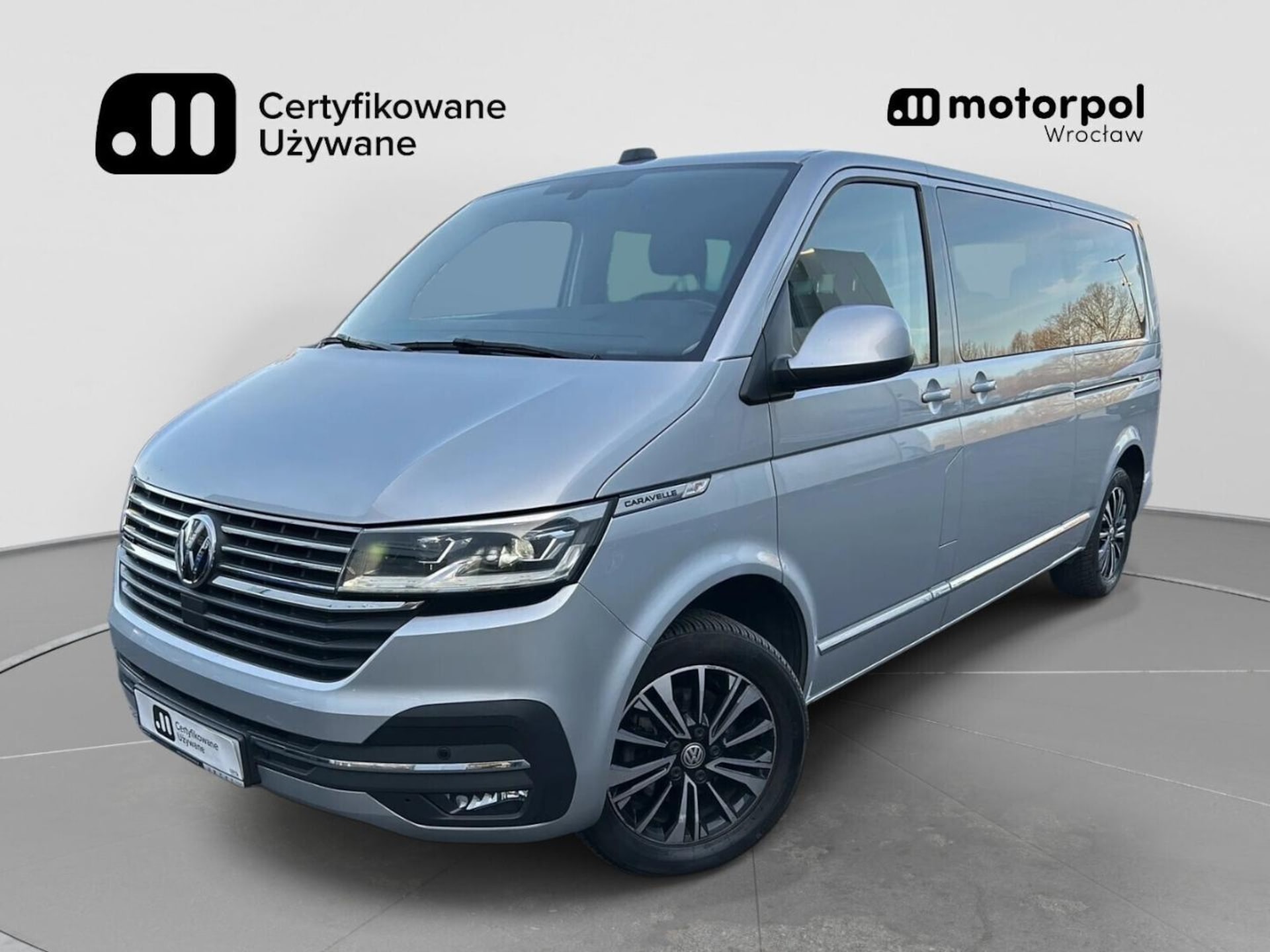 Volkswagen Caravelle 6.1 długi roztaw osi SE