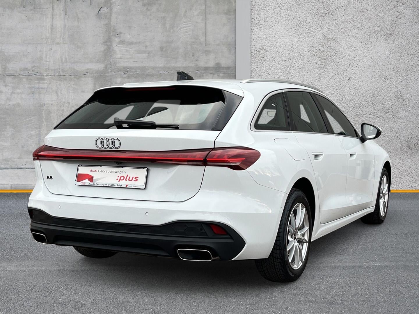 Bild über Audi A5 Avant TFSI 110 kW S tronic - für weitere Informationen kontaktieren Sie den Audi Partner