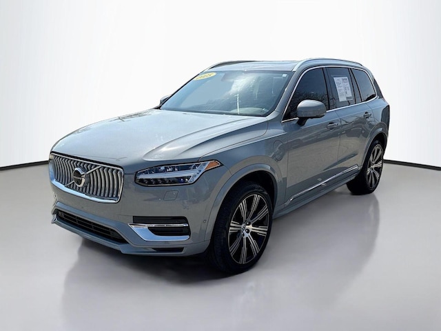 2025 Volvo XC90 Plug-In Hybrid