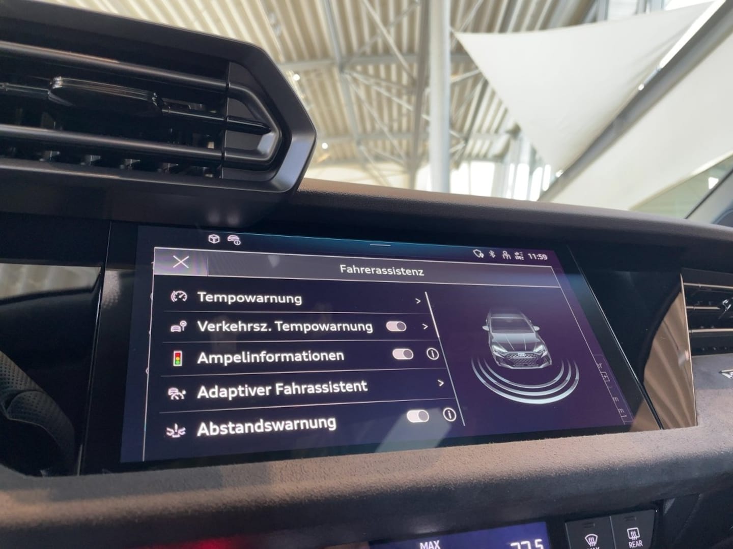 Bild über Audi RS 3 Sportback TFSI quattro 294 kW S tronic - für weitere Informationen kontaktieren Sie den Audi Partner