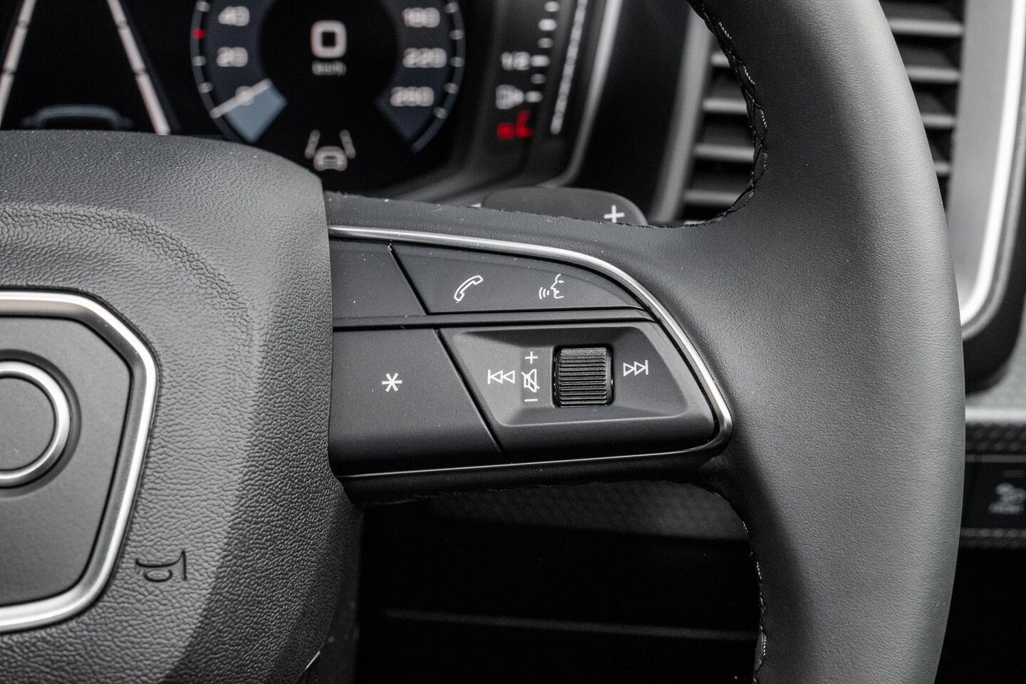 Image about Audi A1 Sportback S line 40 TFSI S tronic