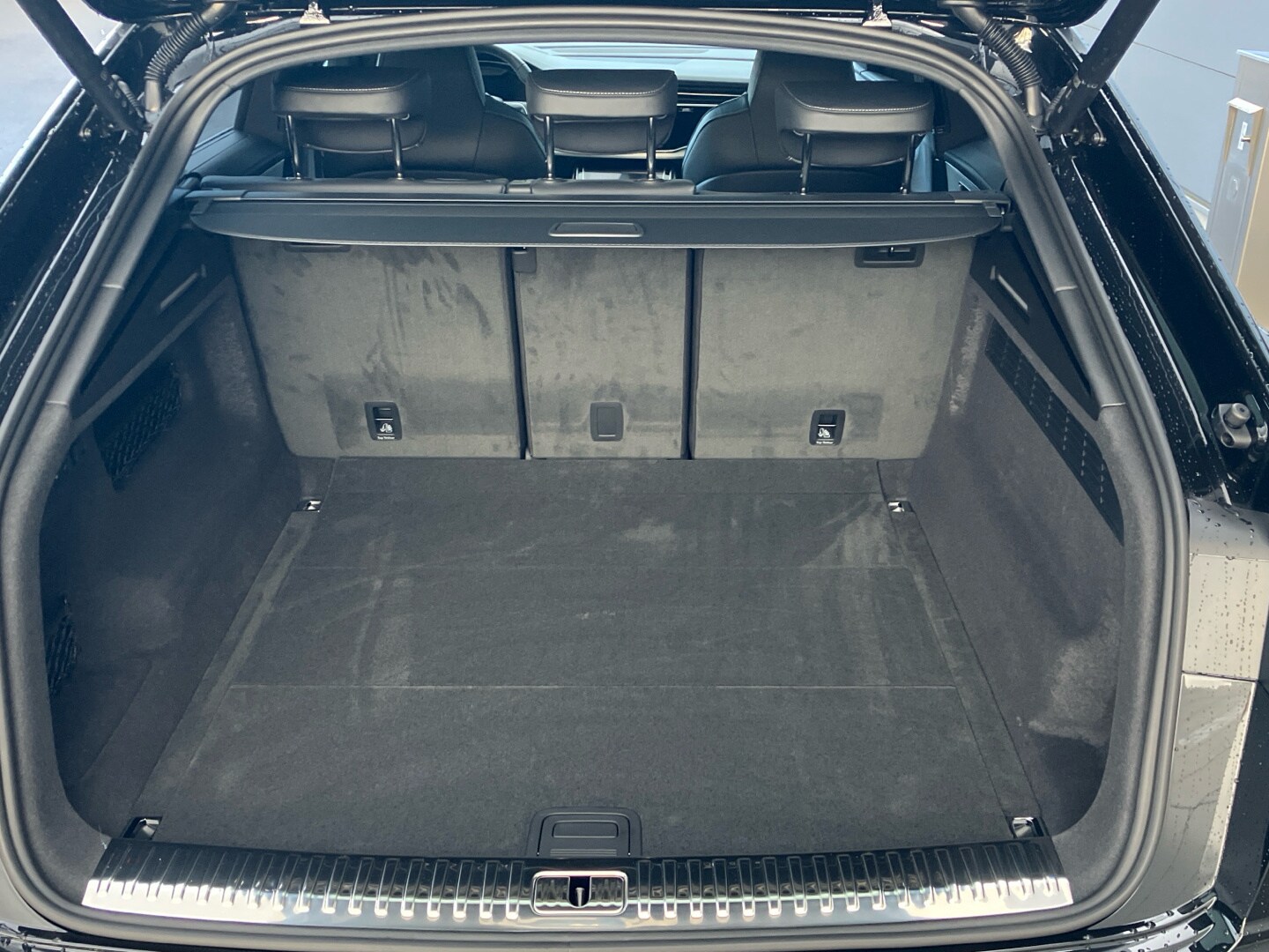 Audi Q8 SUV