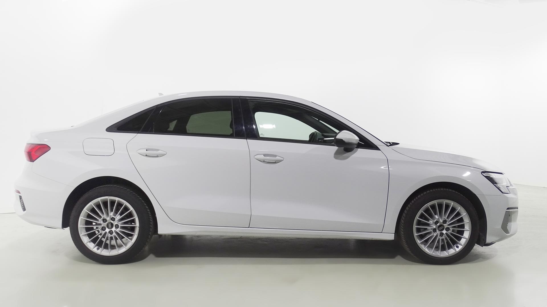 Image about Audi A3 Sedan Advanced 30 TDI 85 kW (116 CV) S tronic